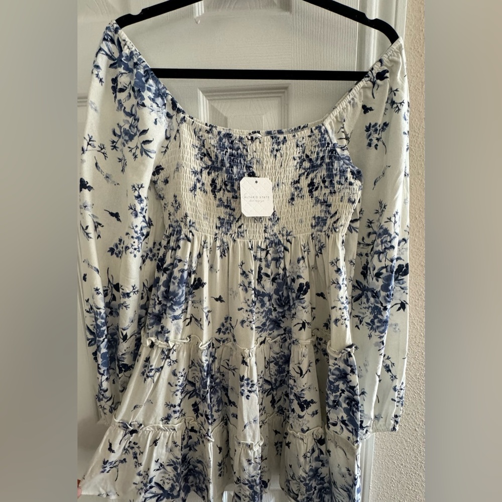 SOLD—Altar’d State white/blue dress